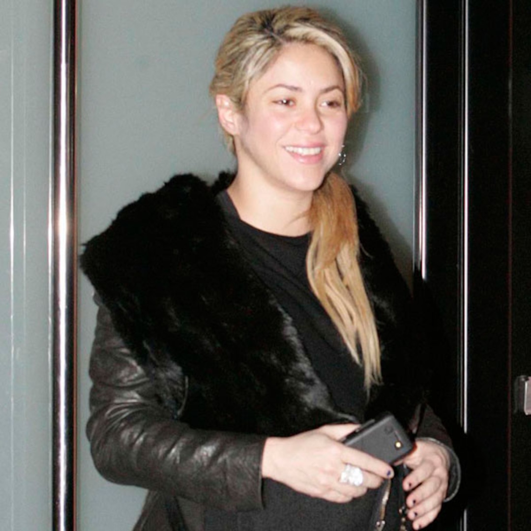 Shakira без макияжа